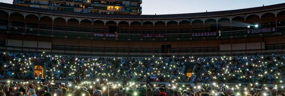il divo espacio escénico.